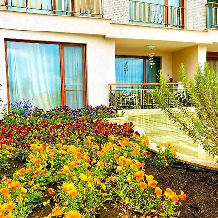 Diamond №1 - Relax Views Sea And Pool Апартамент *